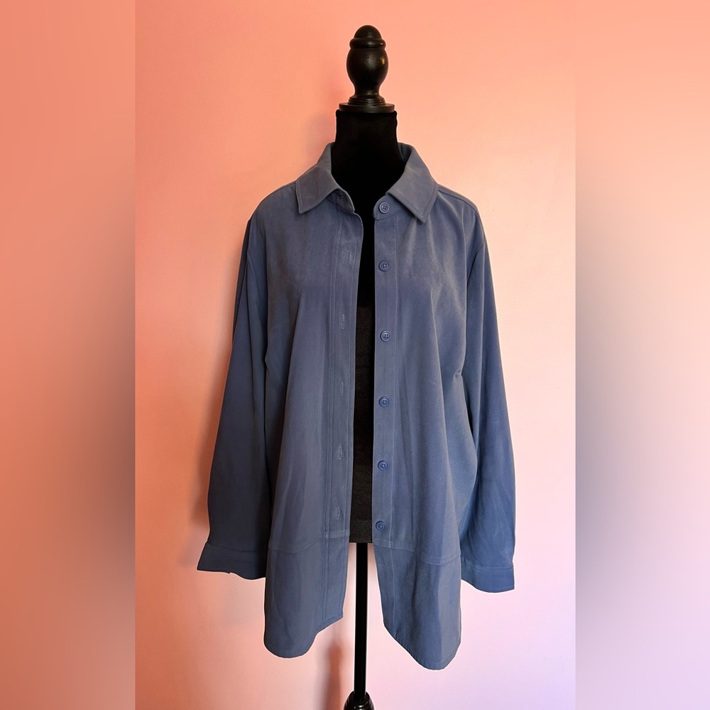 Croft & Borrow™️ Women’s Stretch. Blue Button-Up Shirt